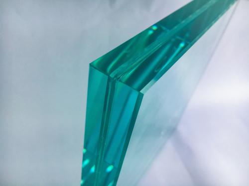 Laminated clear glass